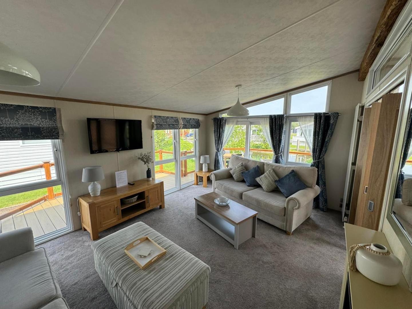 Bluebell Luxury 2 Bedroom Lodge At Southview Holiday Park Skegness Phòng bức ảnh